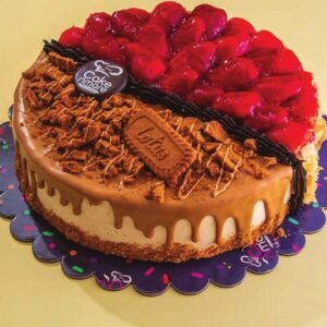 Semi Strawberry Biscoff Cake
